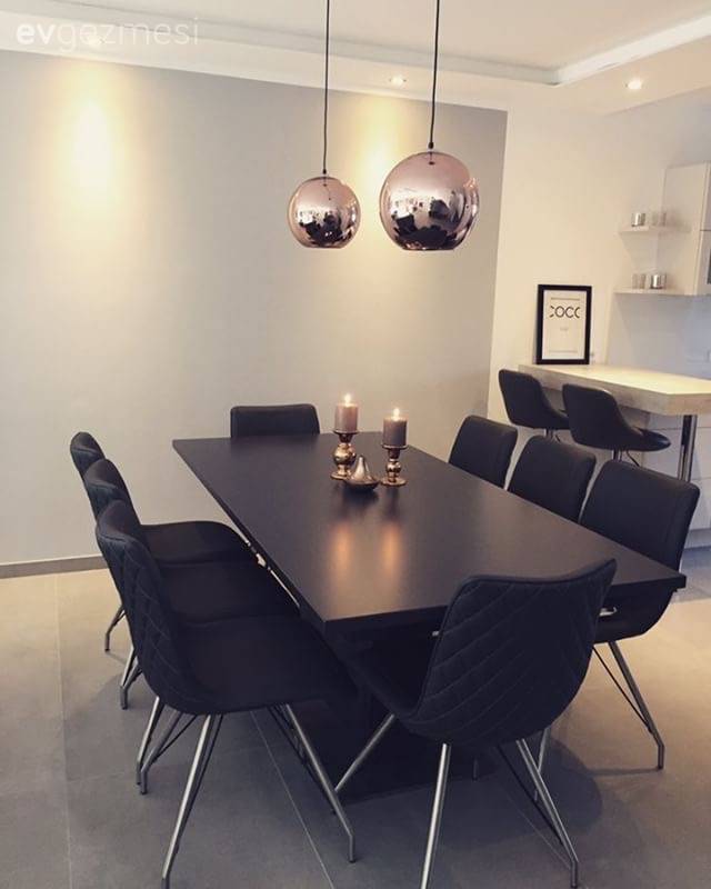 Modern stile metalik dokunuşlar.. Birsel hanımın sade ve şık evi.