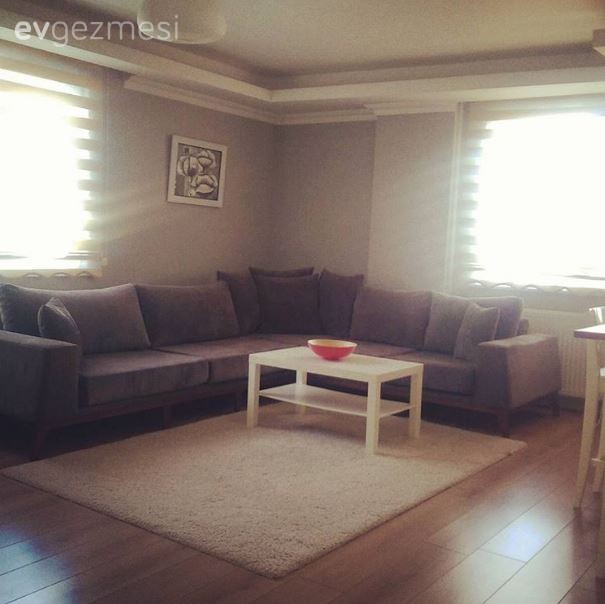 Senay hanımın country(kır evi) stil detaylarla sıcak ve samimi evi..