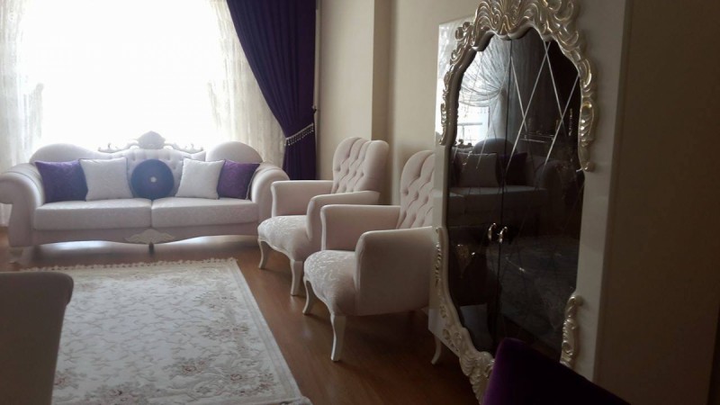 Klasik esintilerle konforlu ve şık.. Çiğdem hanımın evi..