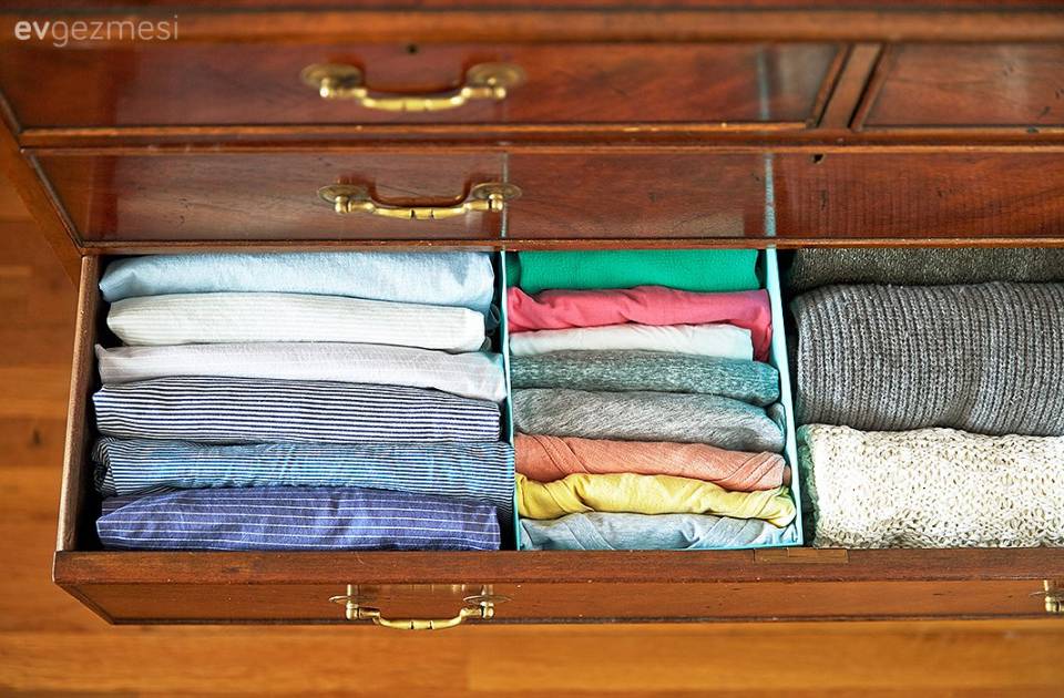 Ev Düzeni: KonMari Metoduyla Evinizi Düzenleyin!