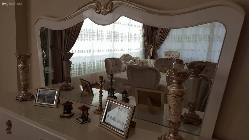 Farklı stiller, sıcak ve şık bir ev. Leyla hanımın evi.