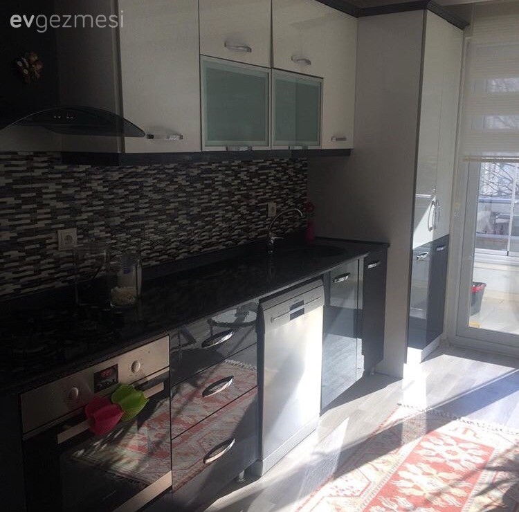 Modern stilde, konforlu ve şık: Aslı hanımın evi..