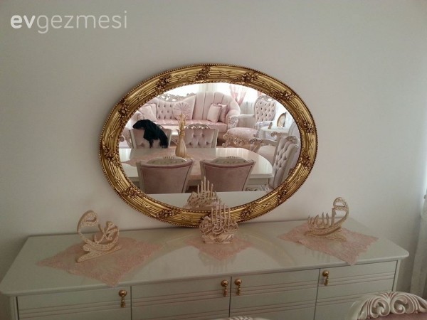 Fatih beyin avangart stil hakimiyetinde gösterişli evi..