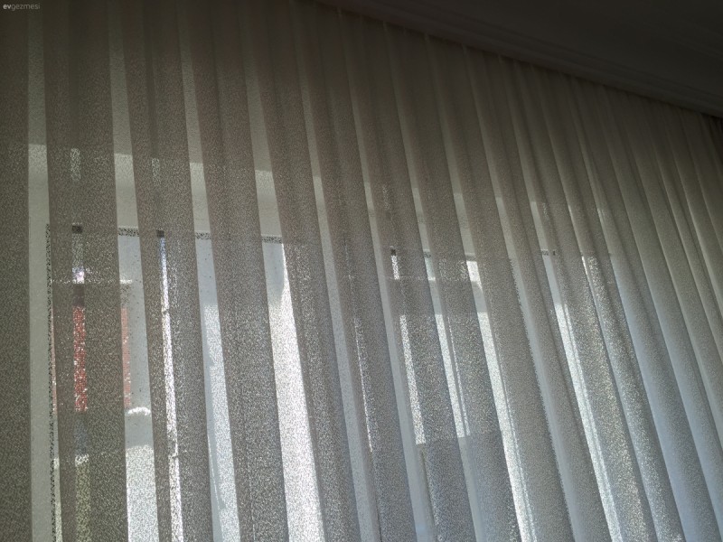 Yeni evime kısa gelen perdeler için ne yapabilirim?