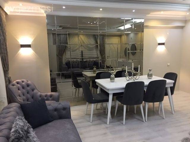 Bu Salonda Modern Stile Işıltı Katan Dokunuşlar Var!
