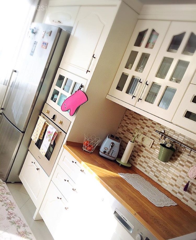 Yumuşak renk geçişleri zarif ve şık bir ev.