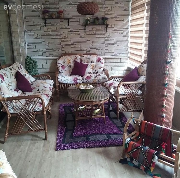 Melike hanımın serin tonlarda modern ve stil sahibi evi..