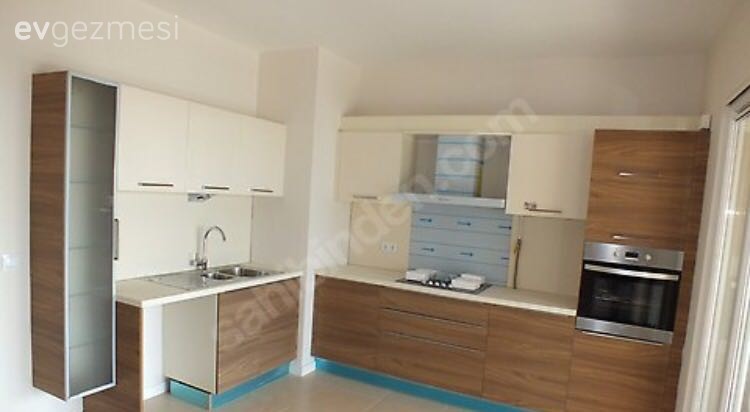 Nostaljik esintili, zarif ve tatlı bir mutfak: Gözde hanımın mutfağı..