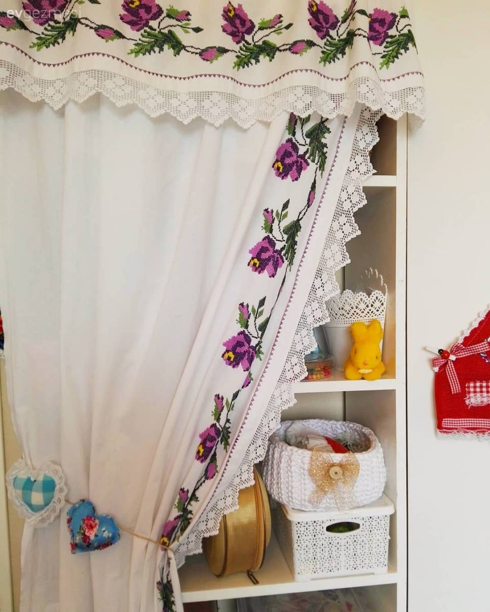 Bu Ev İçine Adım Atar Atmaz İnsanı Geçmişe Işınlıyor