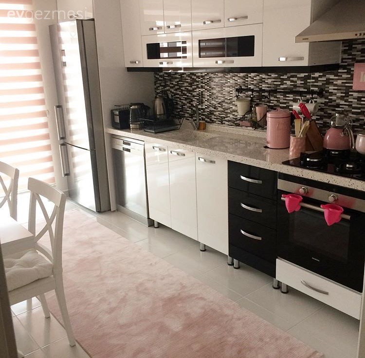 Sade ve zarif: Gizem hanımın evi..