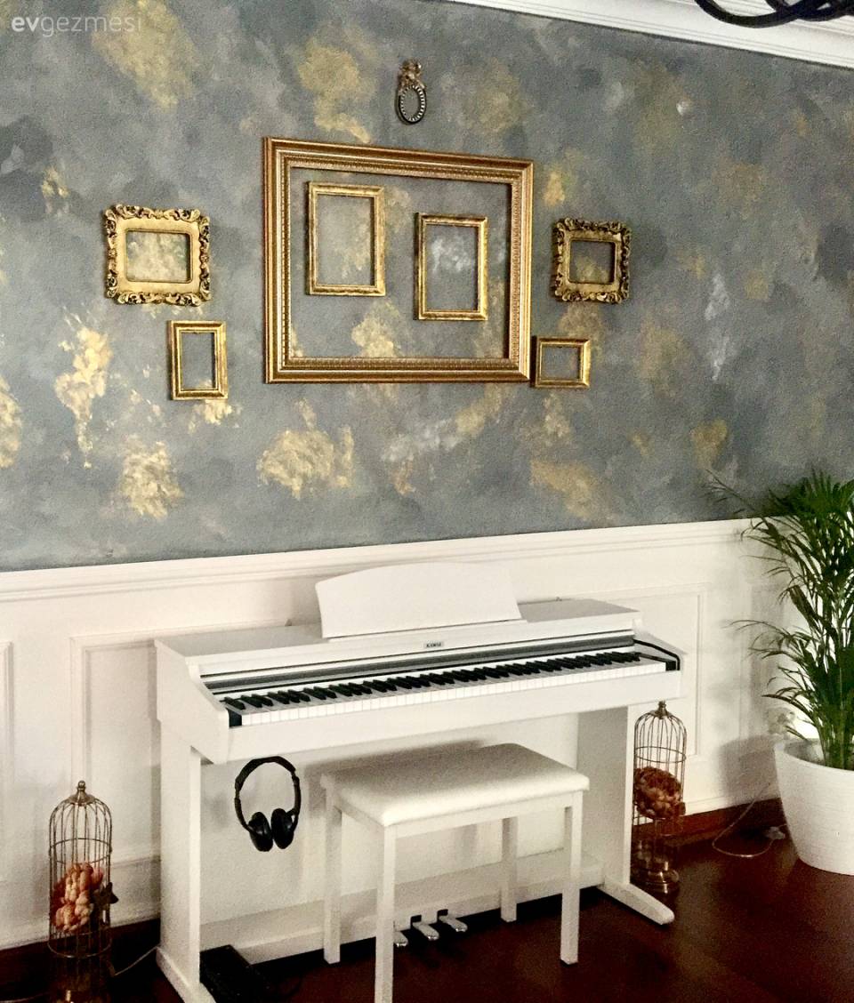 Duvar kağıdına harika alternatif. Ebru hanımın kendi yaptığı, şahane duvar dekorları..