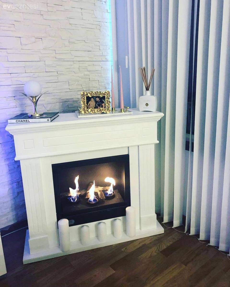 Bu Evde Modern Stil Feminen Bir Çehre Kazanmış