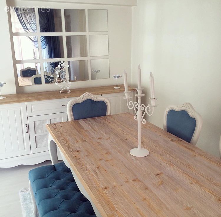 Her odasında farklı renk ve stille.. Genç çiftimizin uyum içinde evi.