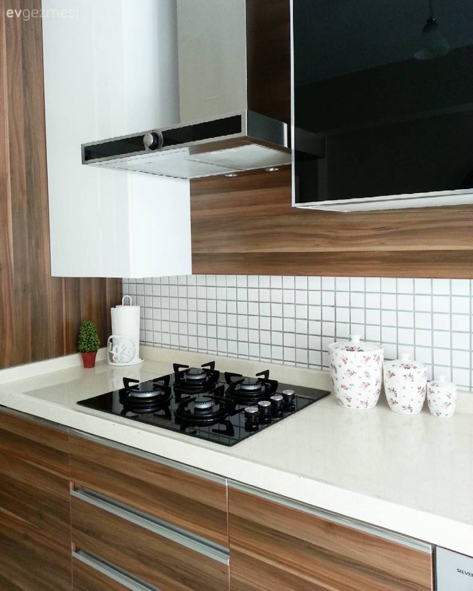 Minimalist yaşam, minimalist dekor. Rabia hanımın sade evinden..