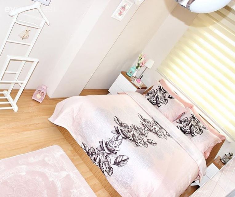 Berra hanımın abartıdan uzak, iç açıcı ve sakin evi..