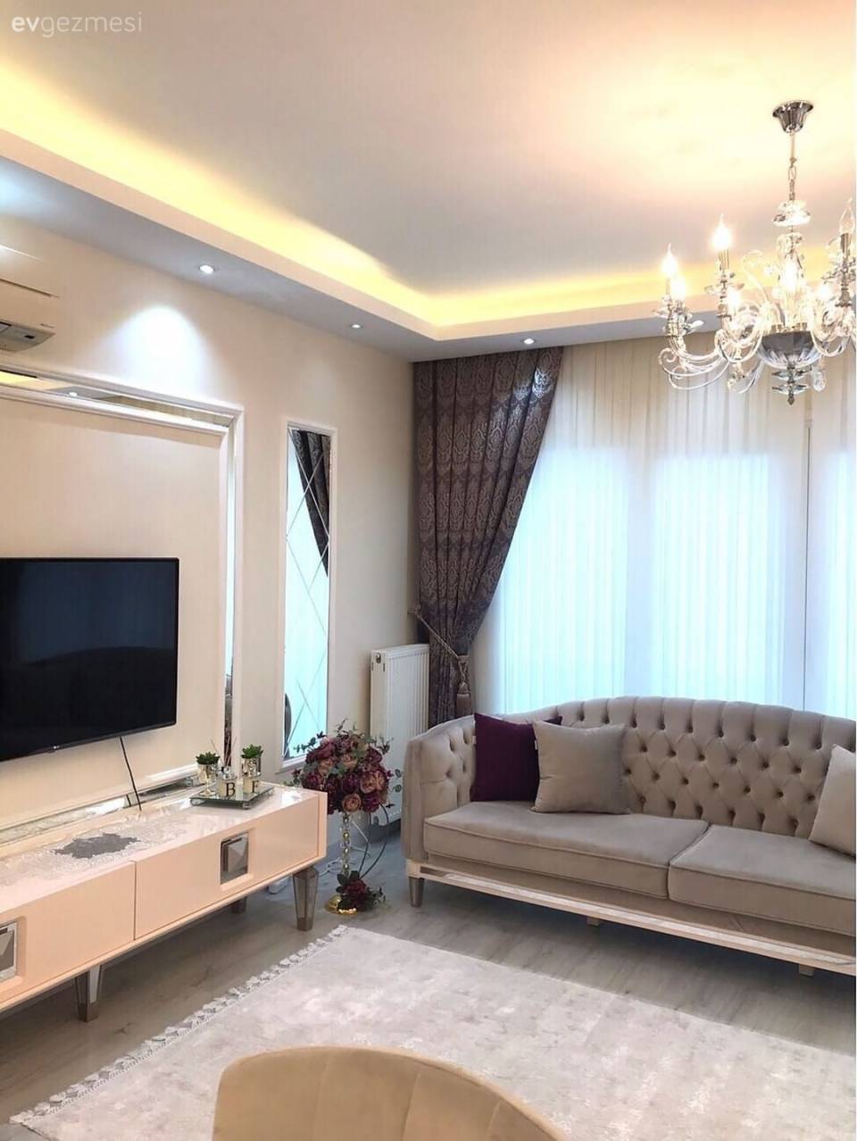 Mor ve Griyi Birlikte Kucaklayan Bir Dekor!