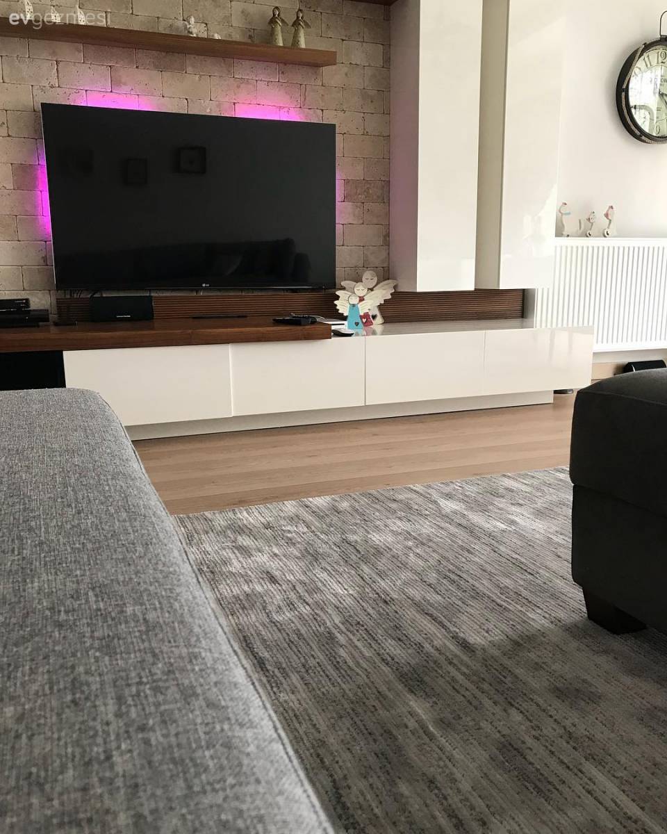 Doğallık ve konforun ön planda olduğu, keyifli bir ev..