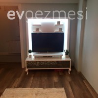 Fatma Hanım'ın özenli ve sıcak evinde ev gezmesindeyiz.