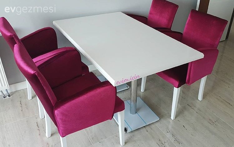Asil ve gösterişli: Yeni evli çiftin klasik stilde evi..