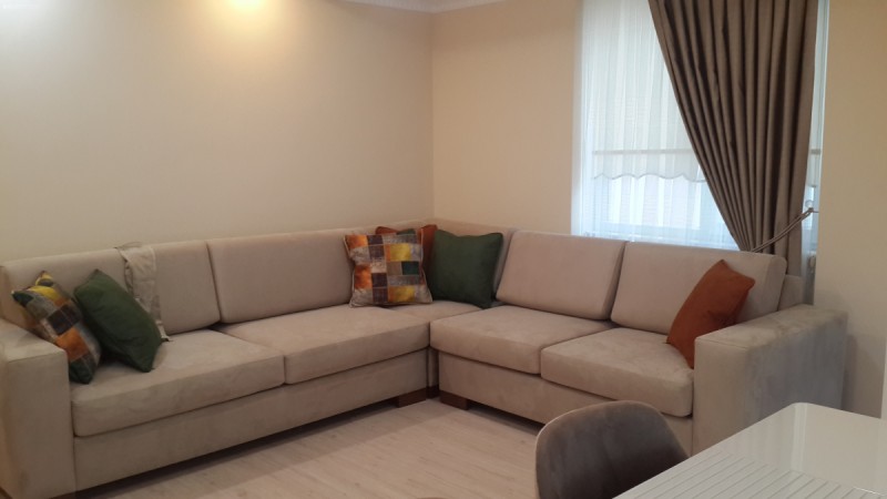 Salonuma decor için yardımınıza ihtiyacım var.