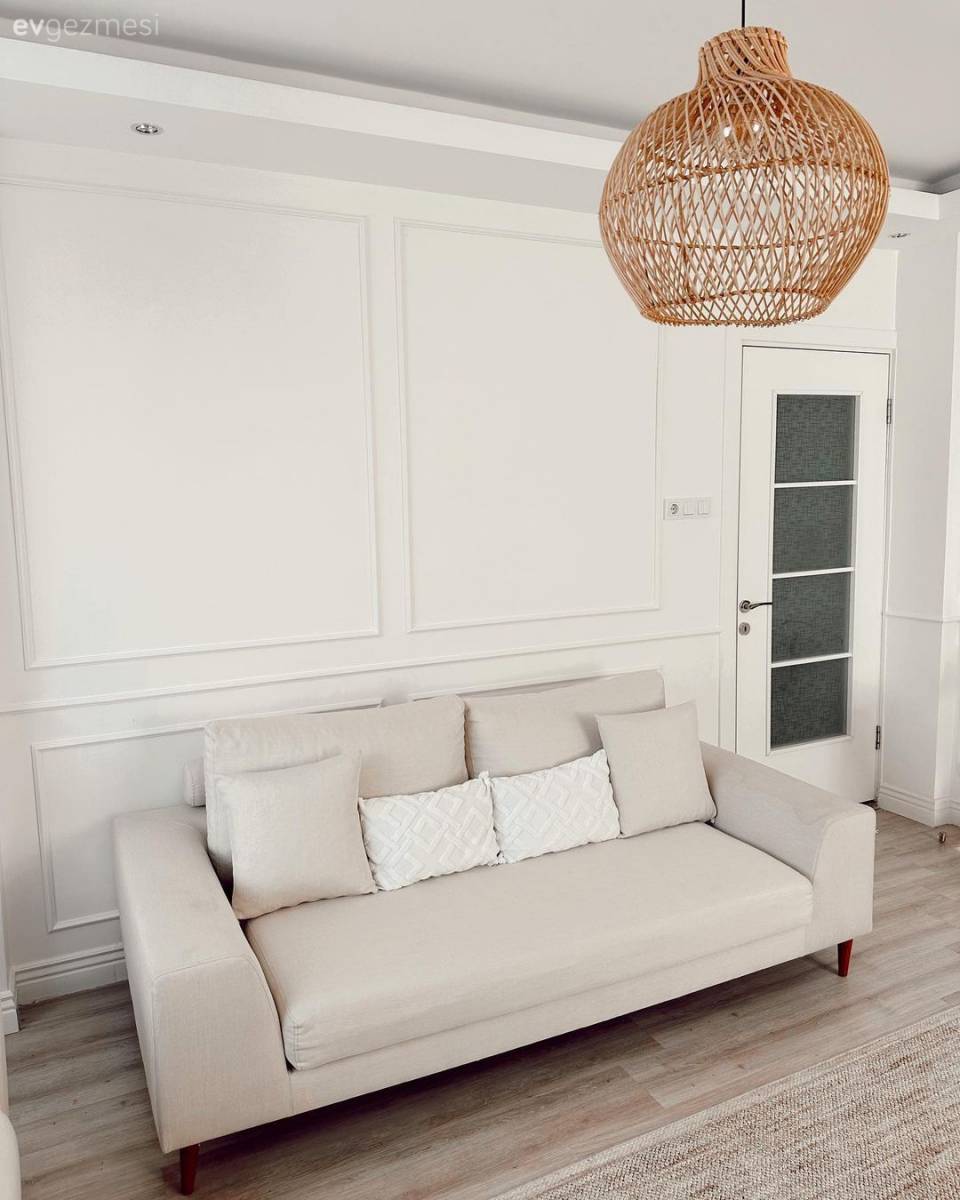 Griden Beyaza Geçiş Yapan Bu Salon Daha Ferahlamış