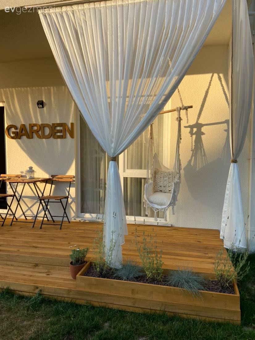 Öncesi&Sonrası: Boş Bahçe Katı Verandasına Kavuşmuş