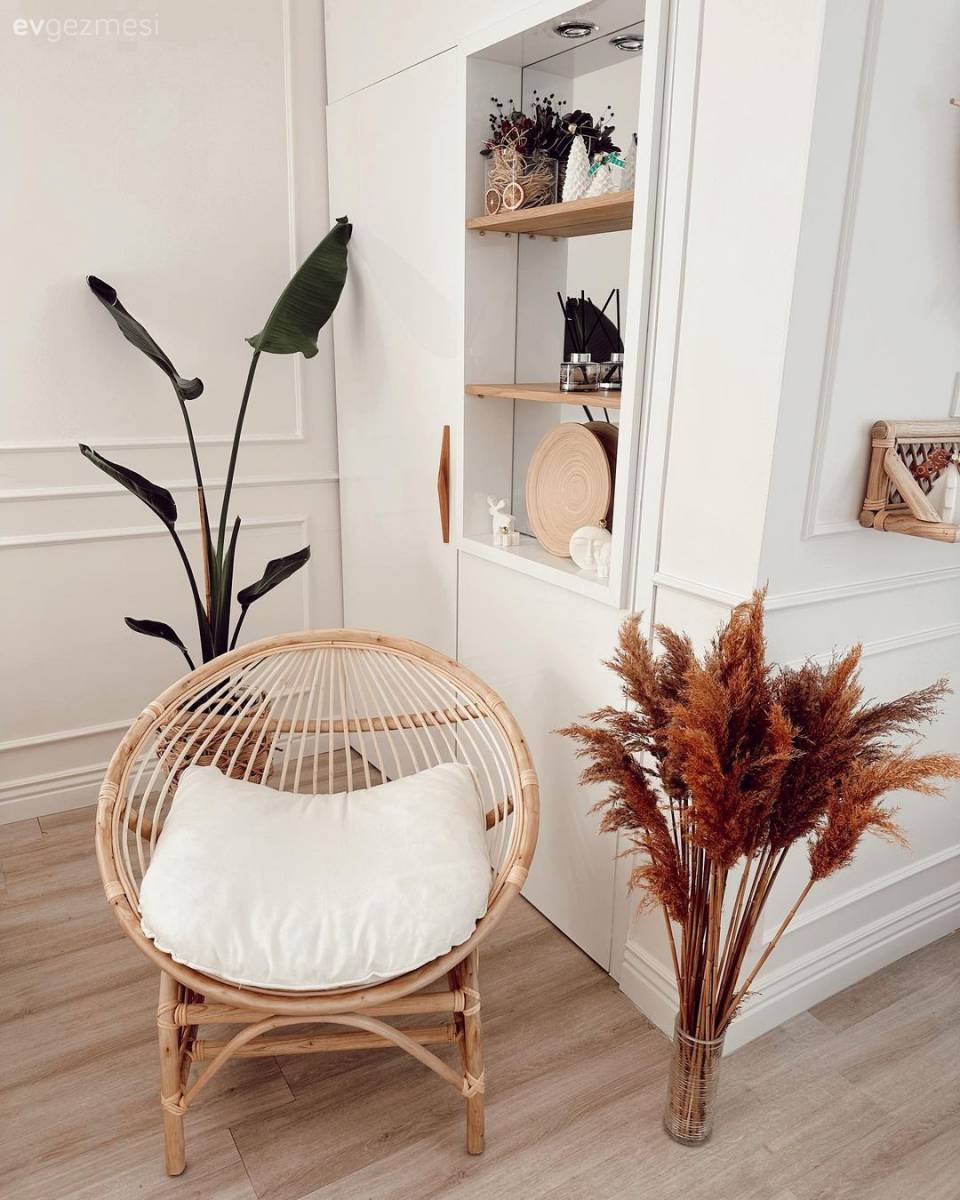 Griden Beyaza Geçiş Yapan Bu Salon Daha Ferahlamış