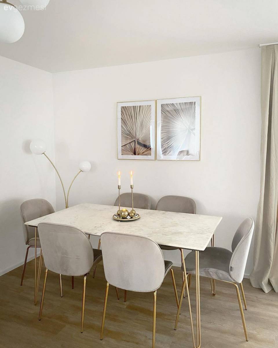 Bu Modern Evde Metalik Işıltılar Monoton Görünümü Engellemiş