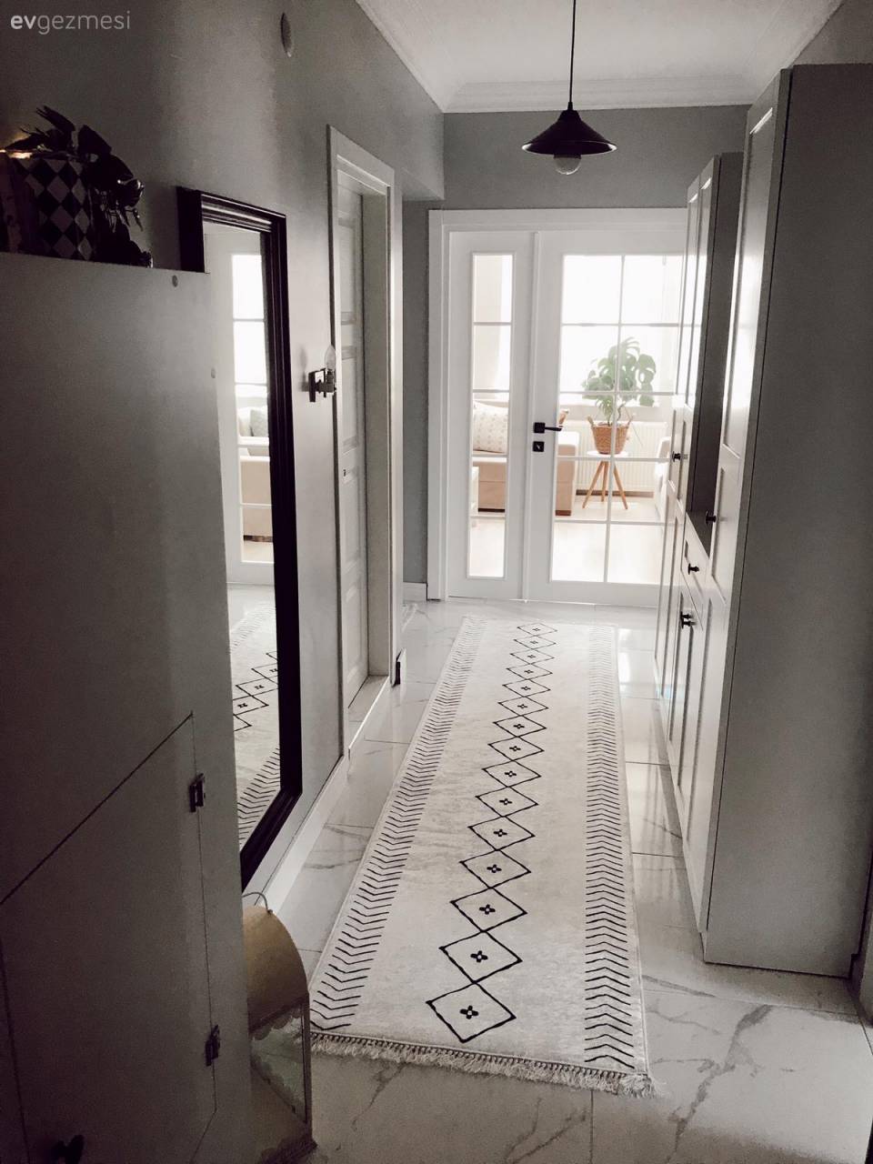 Bu Sıcacık Evde Beyaz Aşkı Had Safhada!