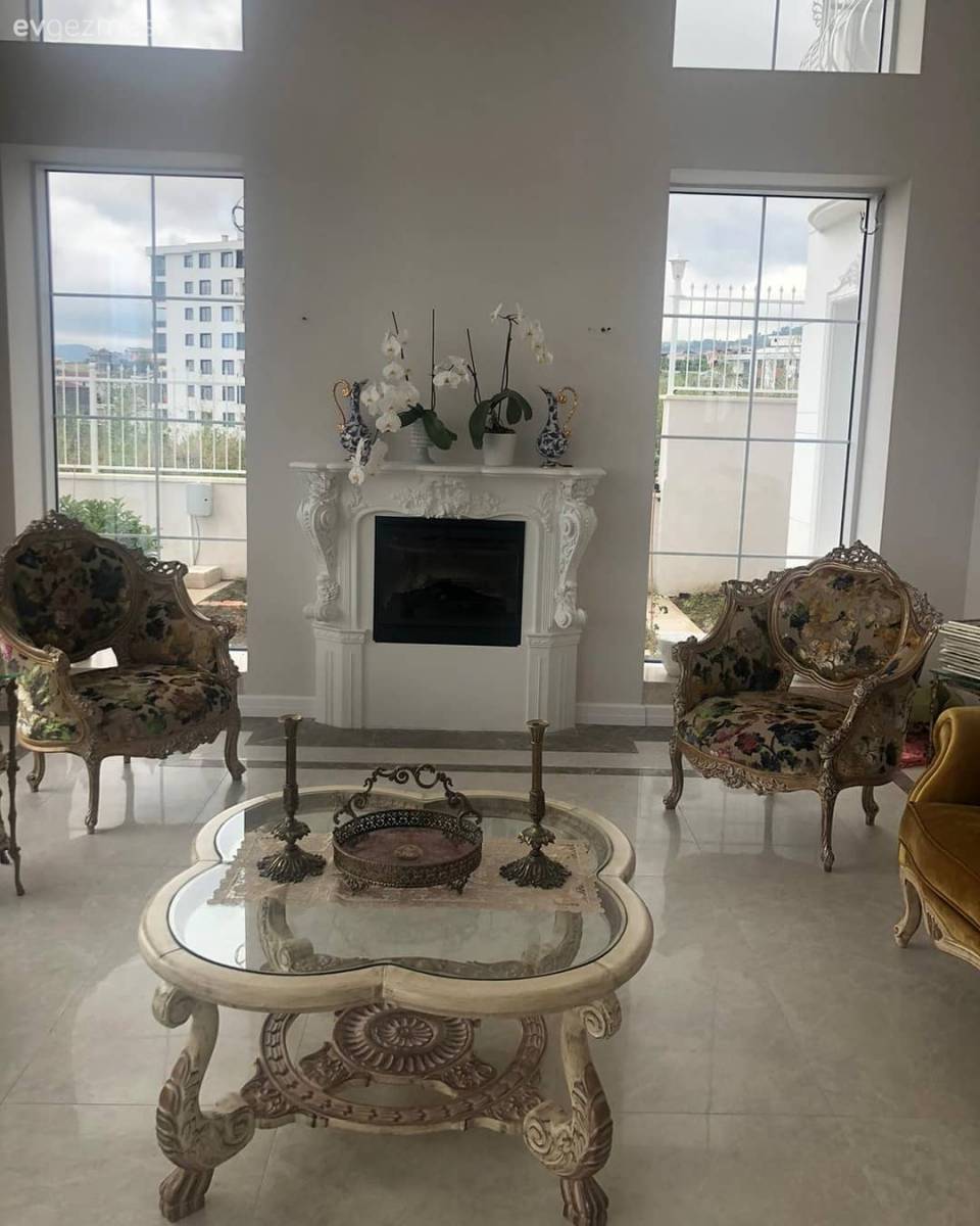 Samsun'dan Üç Katlı Lüks Villa: Hem İhtişamlı Hem Romantik