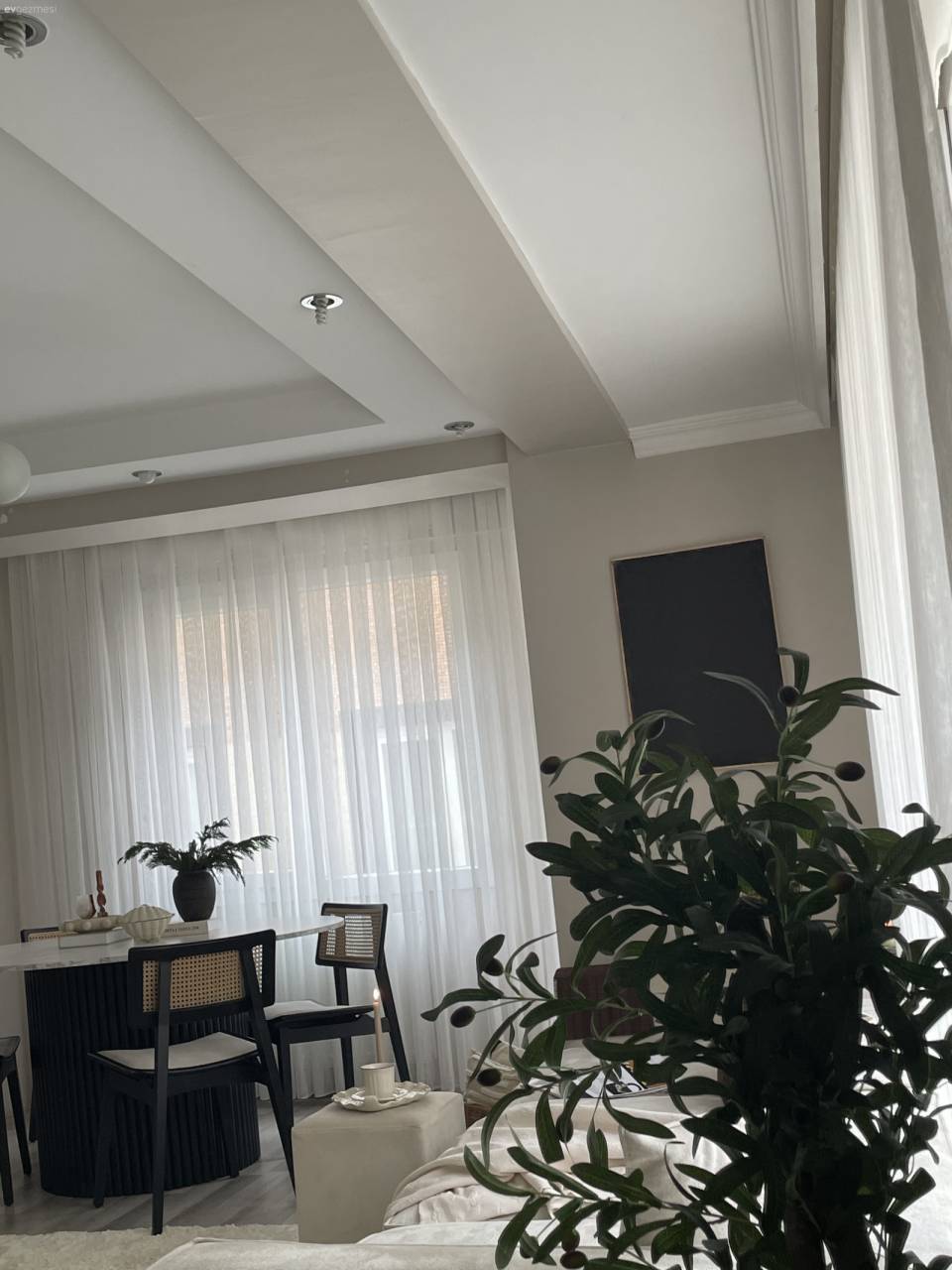 Hem Modern Hem İskandinav: Uyumlu İstanbul Dekoru