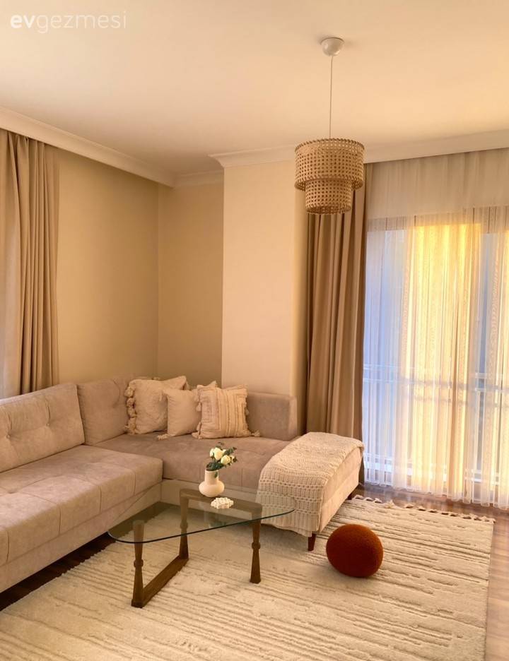 Bu Evin En Belirgin Özelliği Keyfine Düşkün Olması!