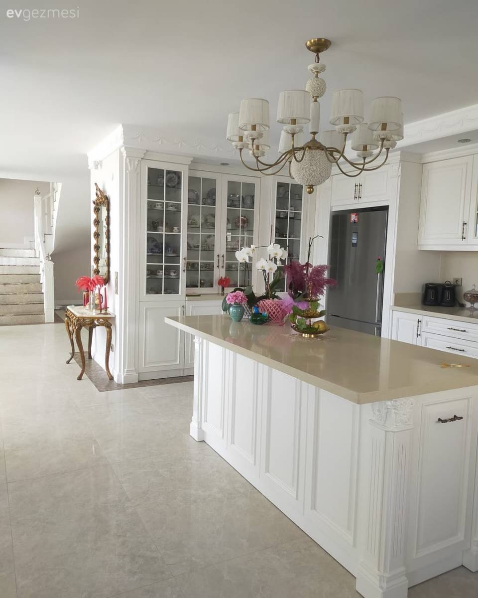 Samsun'dan Üç Katlı Lüks Villa: Hem İhtişamlı Hem Romantik