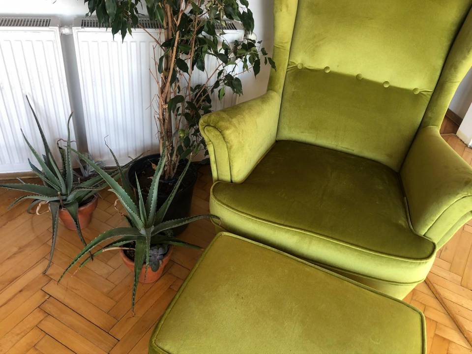 93 Yıllık Konağın Üstündeki Bu Evin Dışı Tablo, İçi de Sanat Galerisi