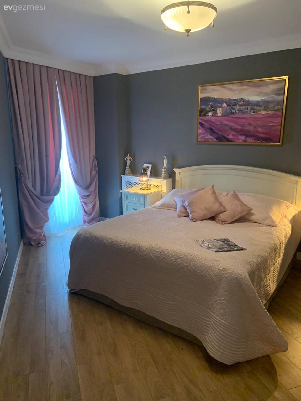 Bu İstanbul Evinin Her Odasına Sahibinin Sanatçı Ruhu Sinmiş