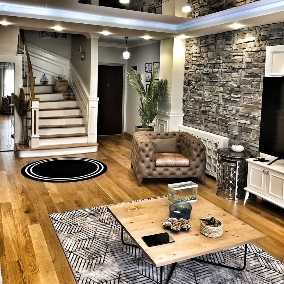 Bu Balıkesir Evinde Teras İkinci Salon Gibi