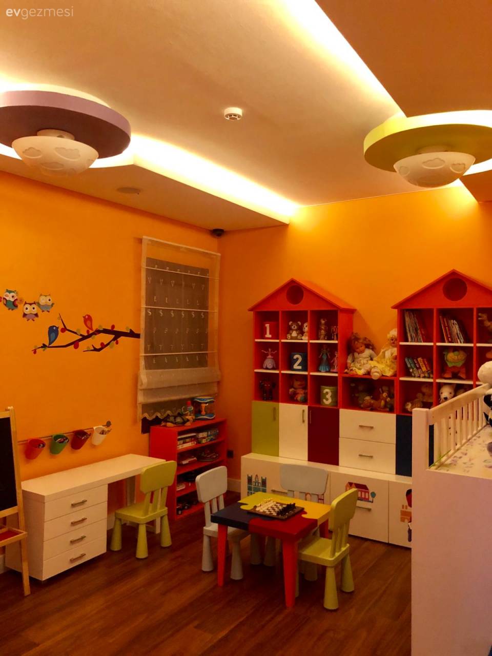 Klasik Şıklığın Asil Tasarımlarla Buluştuğu Dubleks Bir Daire-I