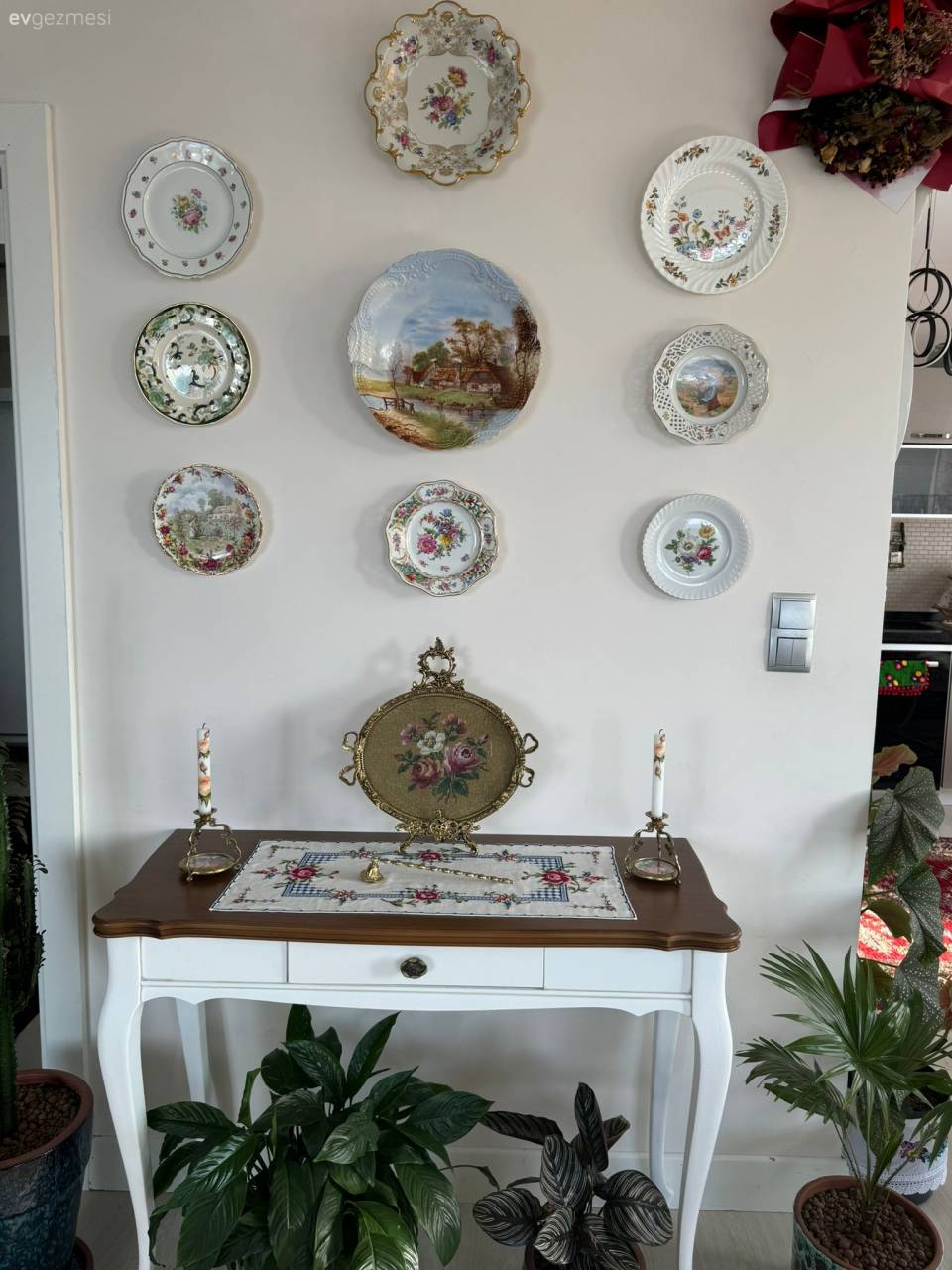 Halıdan Perdeye Her Detayıyla Geçmişe Yolculuk Yapan Bir Trabzon Evi!