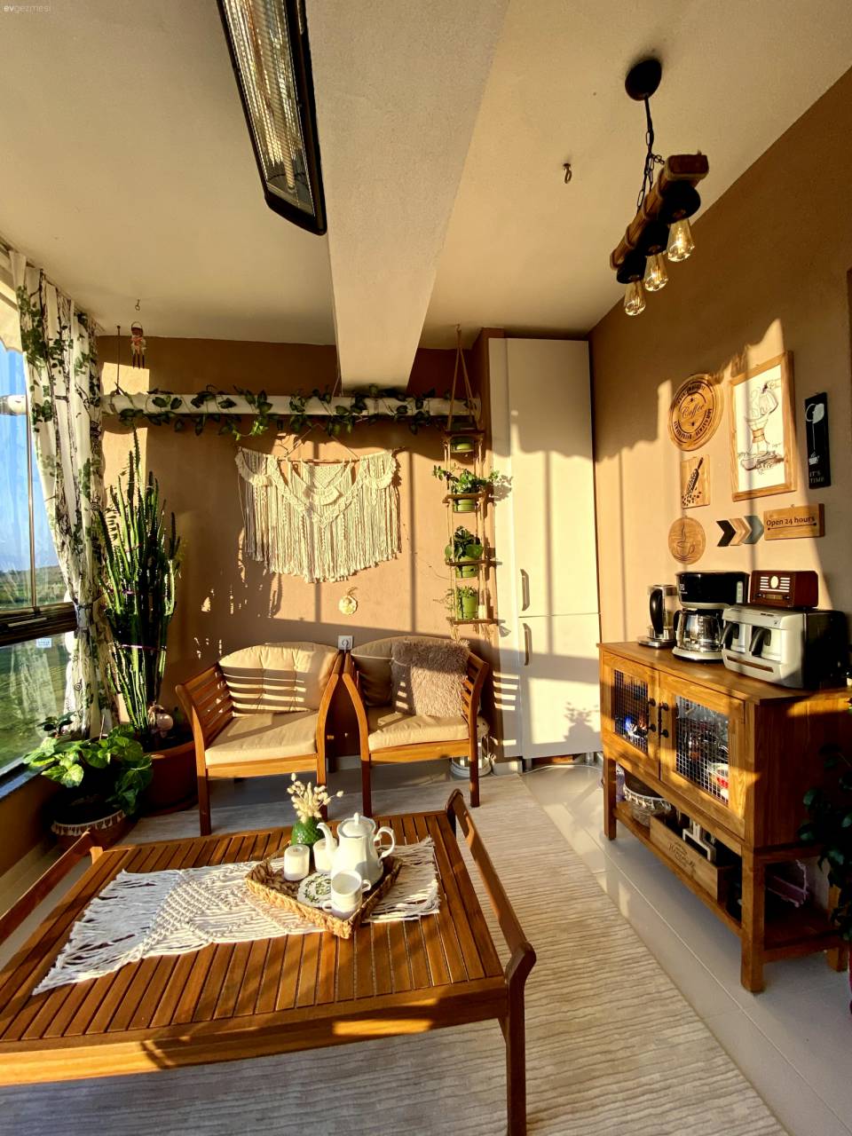 Bu Çanakkale Evinde Her Oda Uyum Ve Konfor Testini Başarıyla Geçmiş