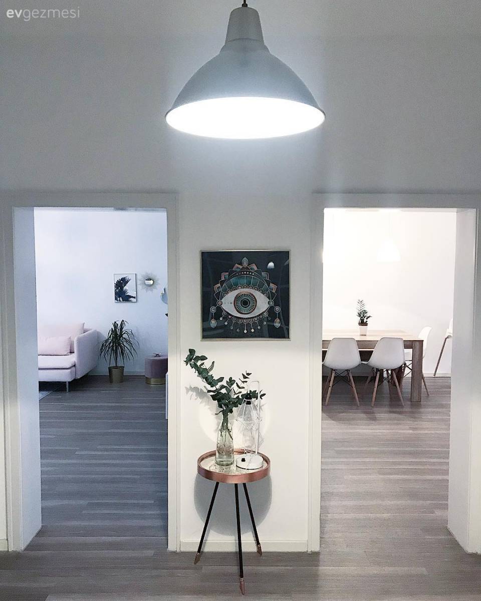 Ev Gezmesi: İskandinav Stile Feminen Dokunuşlar Katan Bir Dekor