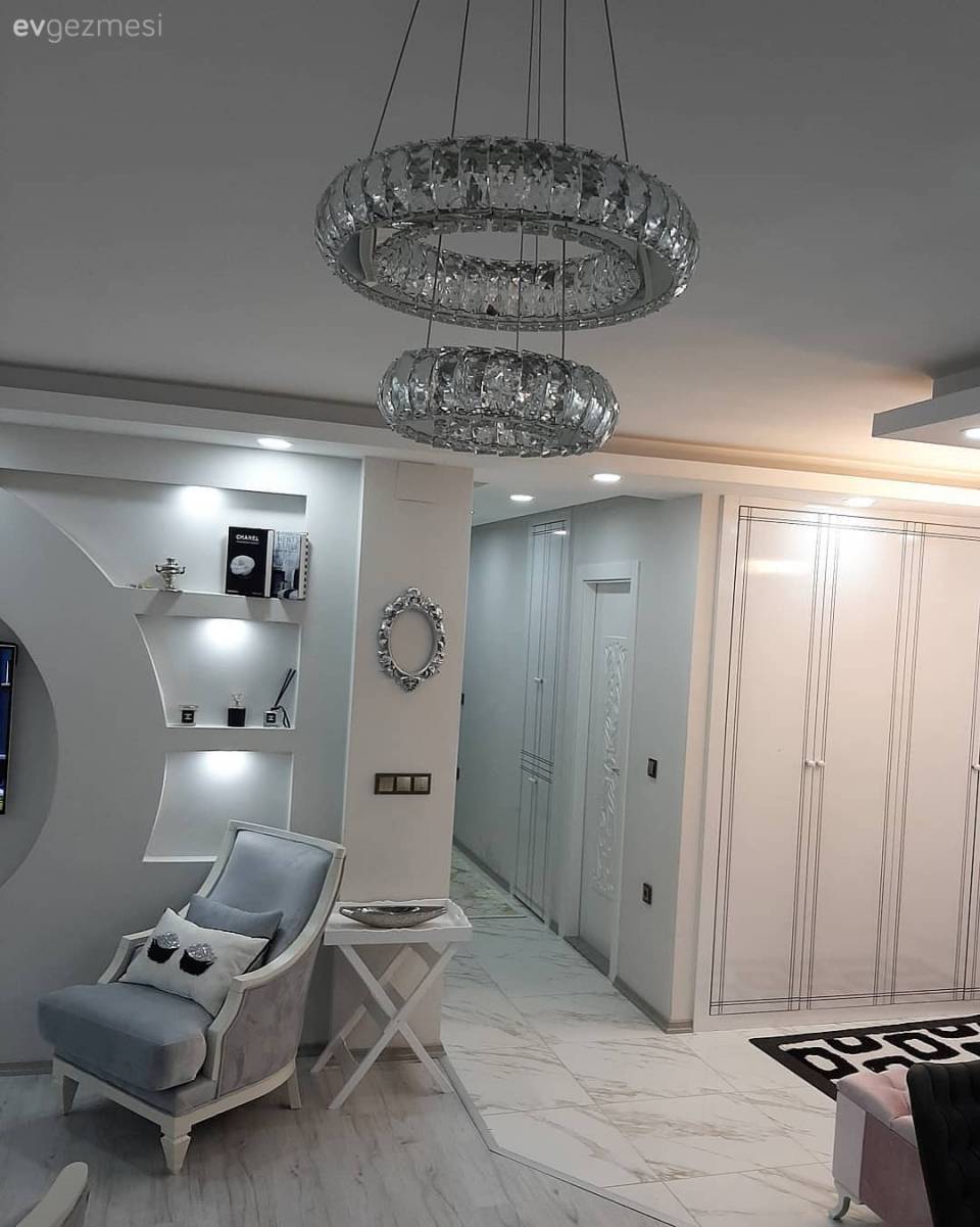Bu Trabzon Evi Işıldayan Kristalleri Pek Seviyor!
