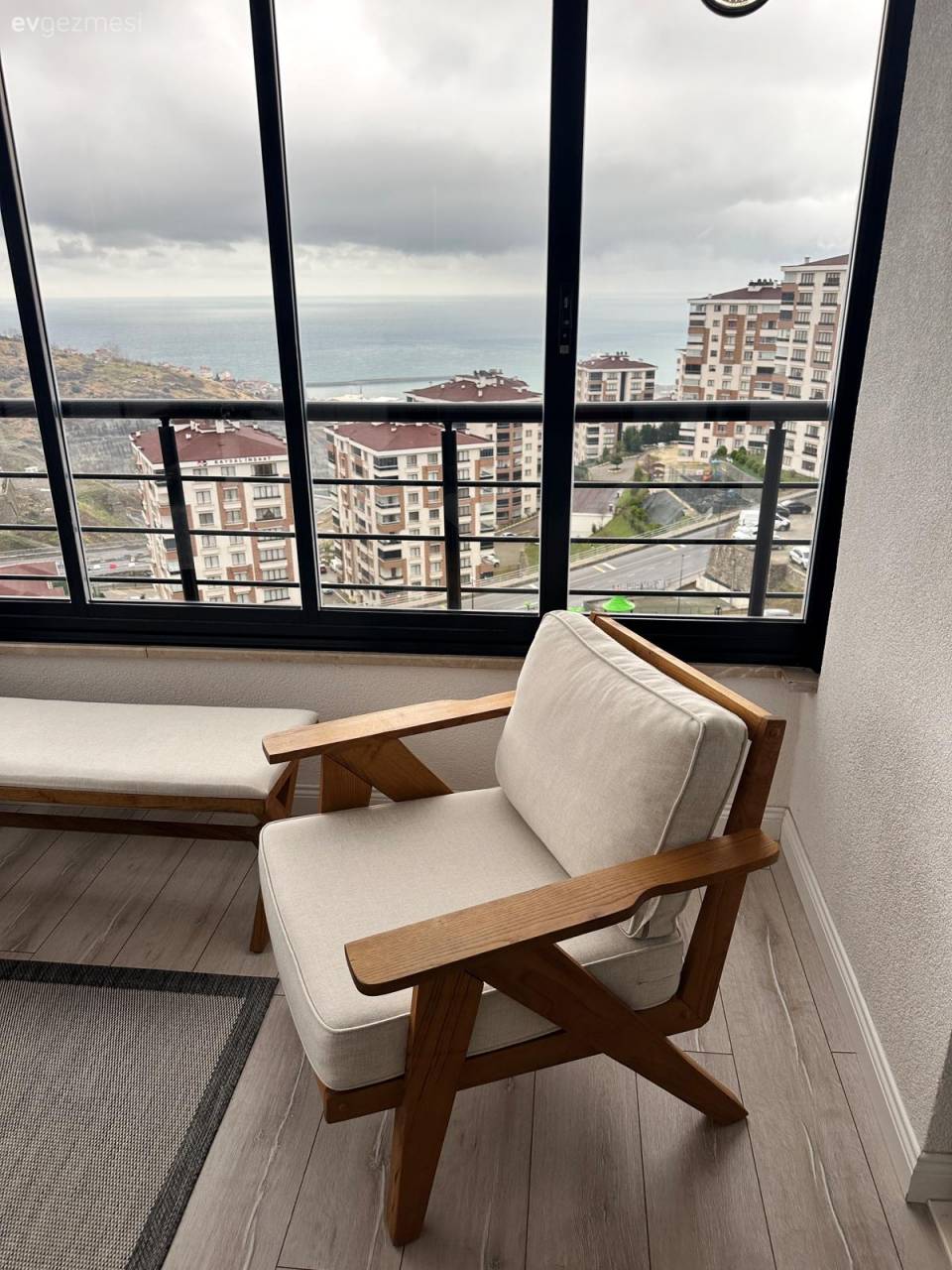 Bu Trabzon Evinde Hem Moderne Yer Var Hem Country Stile