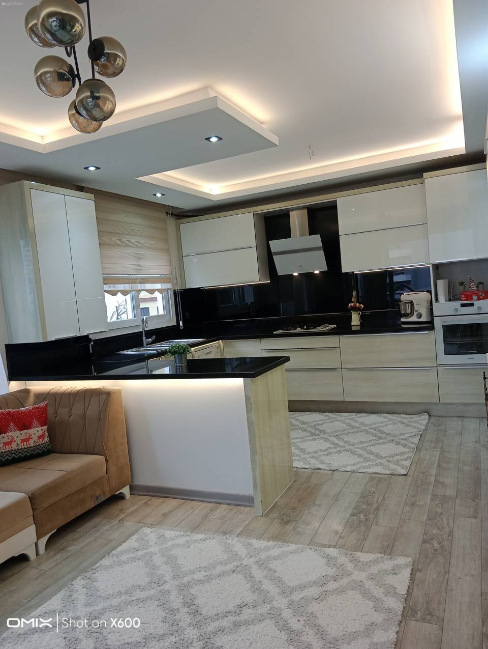 Açık Mutfaklı Bu Mersin Evinde Kahve Köşesi Favori