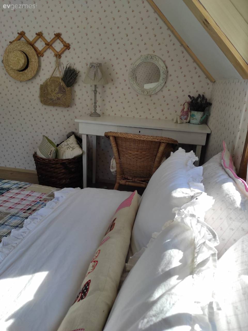 Bu Yayla Evi Toz Pembe Hayallere Dalmak İçin İdeal Mekan!