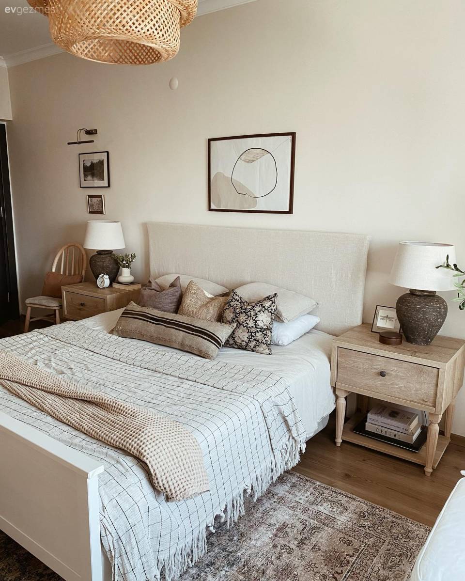 Zamansız Şıklığa Sahip Bu İzmir Evinde Samimiyet de Yerli Yerinde!