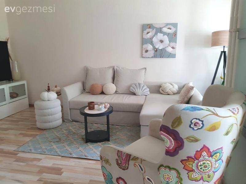 Bu 50 M2 Evde Alana Uygun Parçalar Kullanmaya Özen Gösterilmiş