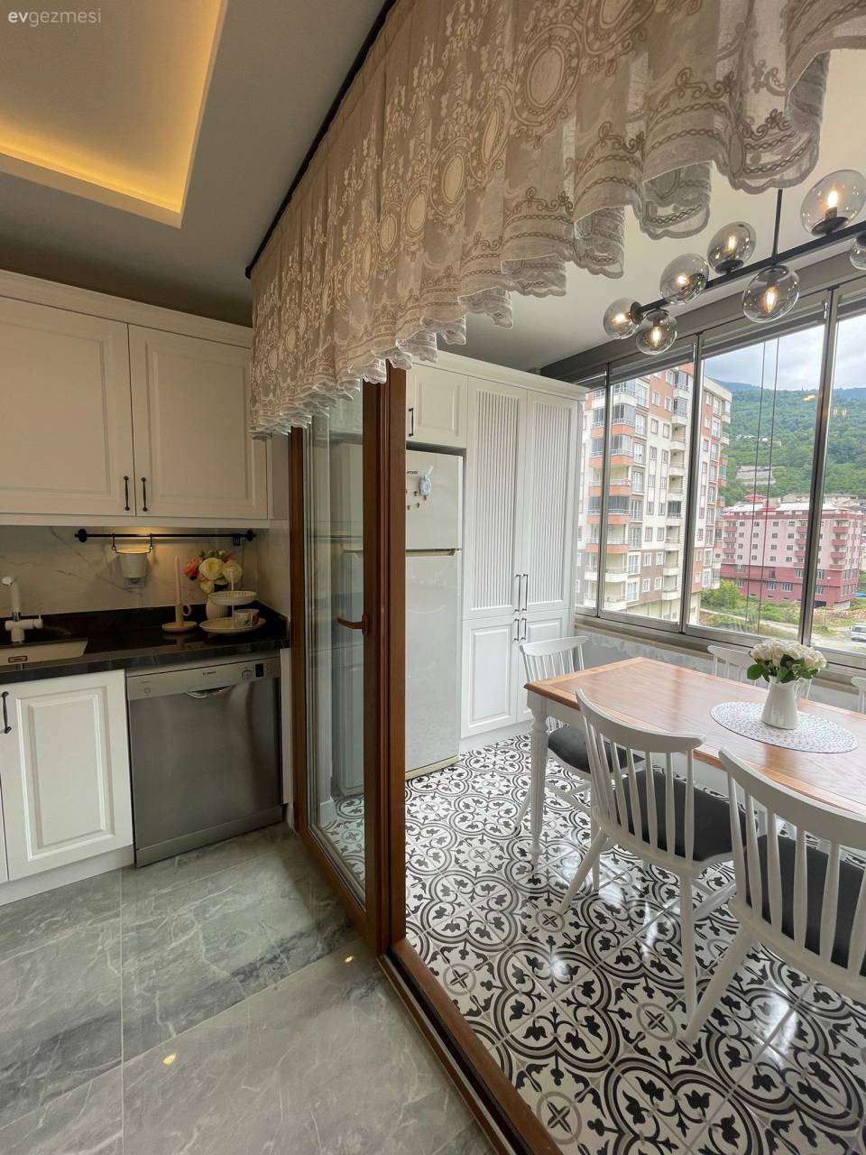 Detayları Bilindik, Bütünü Kendine Has: Trabzon'dan Zarif Bir Mutfak