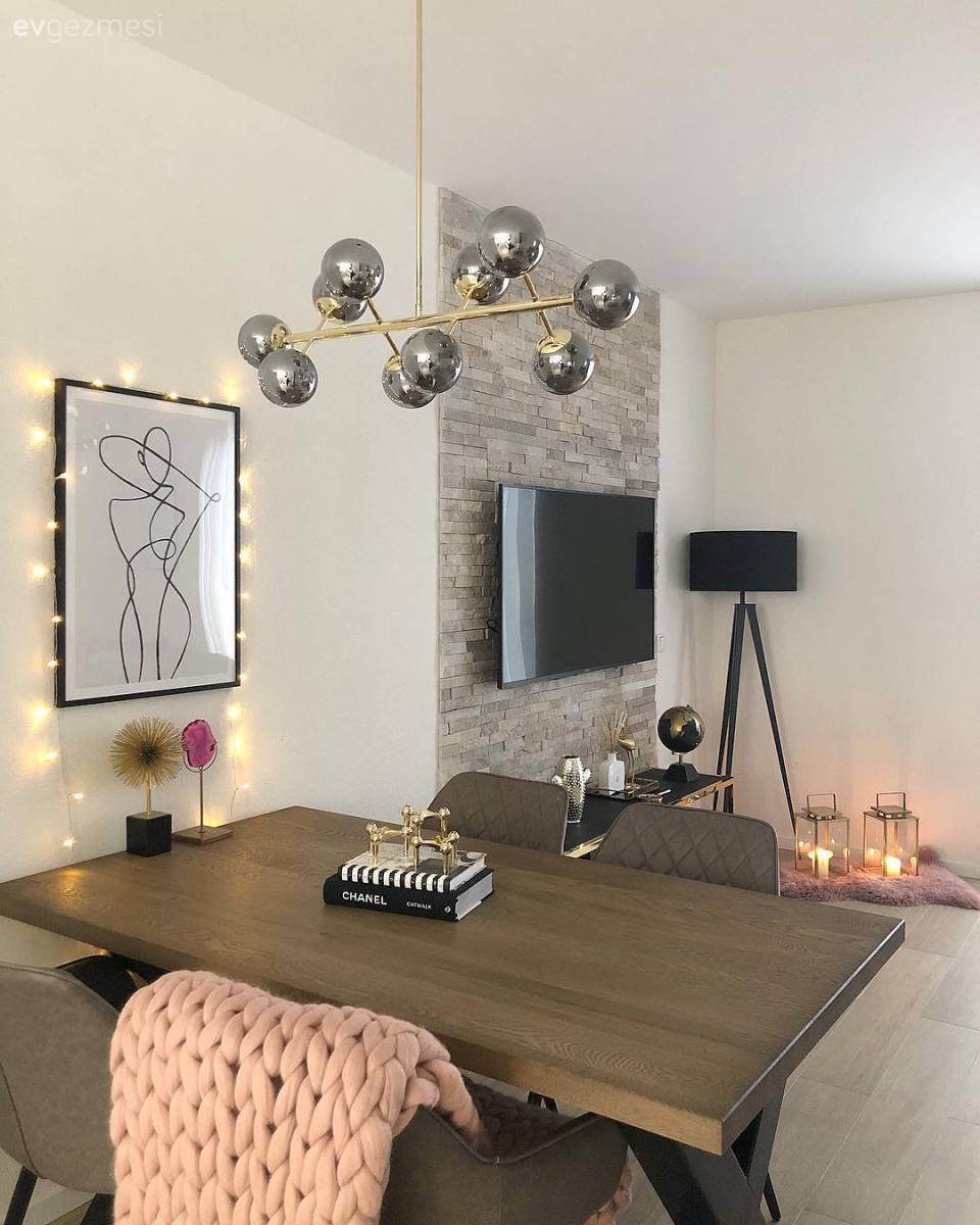 Modern Ruhunu Şık Aksesuarlarla Taçlandıran Bir Mutfak