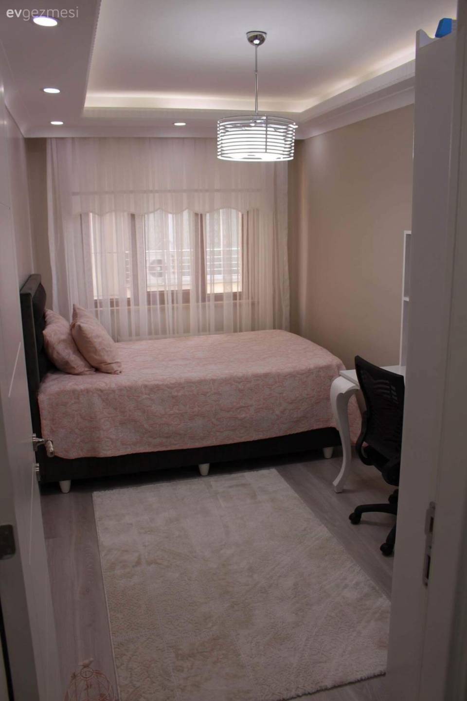 Ferahlığın Her Alana Yayıldığı Bir İstanbul Evi