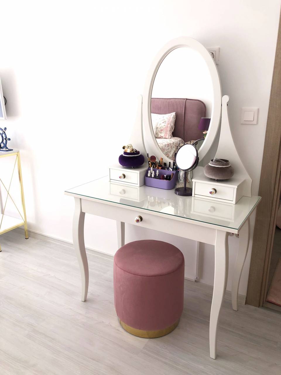 Bu Çanakkale Evinde Mor Renk Olmadan Bir Şeyler Eksik Kalıyor!